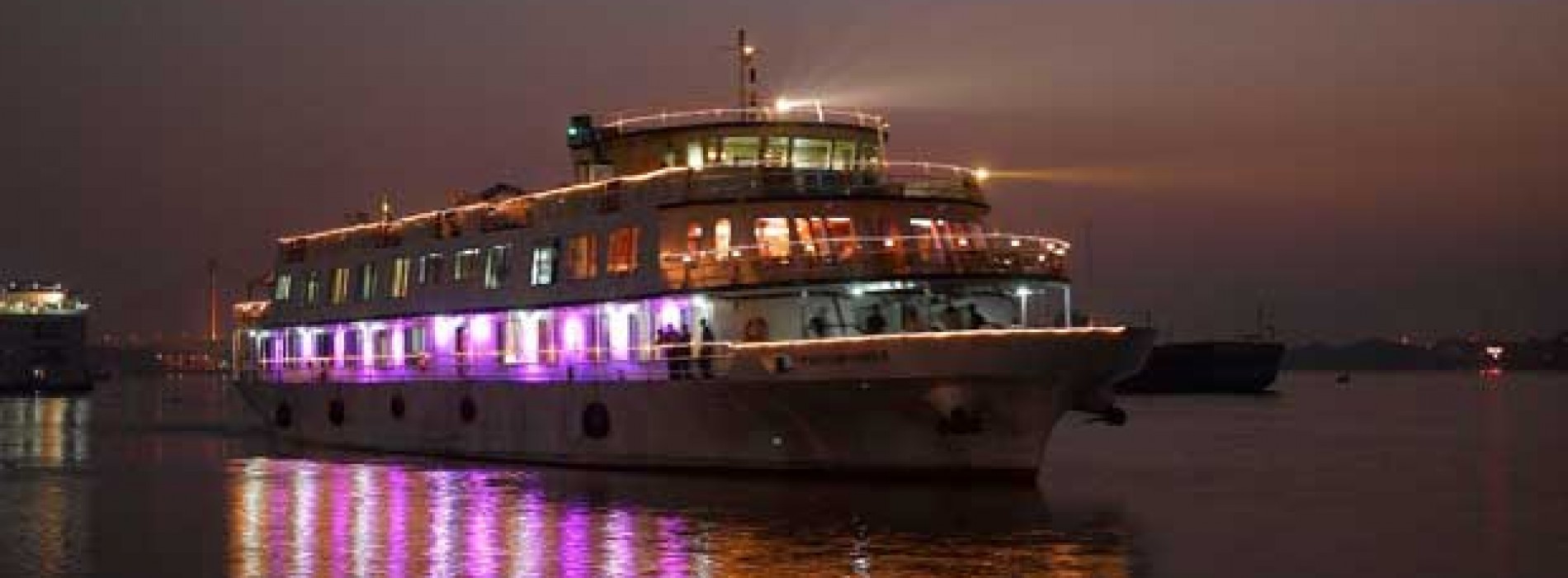 Luxury Ganga Cruise from Kolkata to Patna