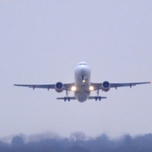 UK government delays runway decision