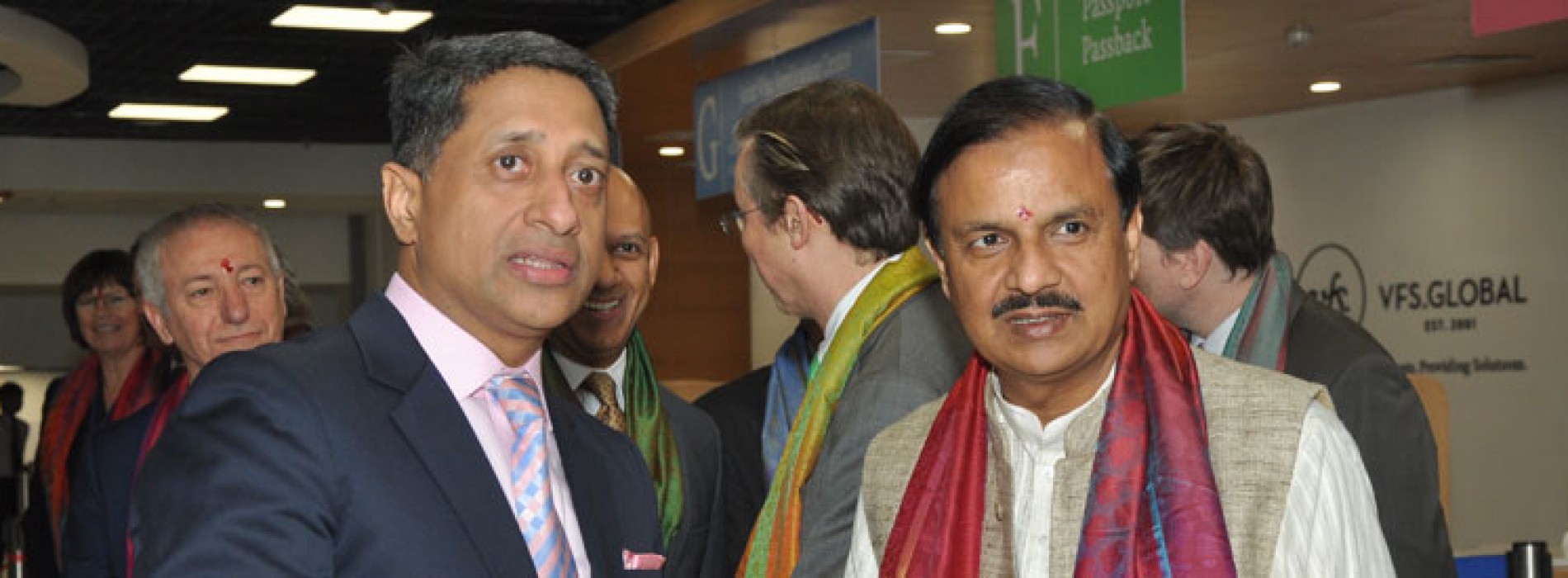 Dr. Mahesh Sharma inaugurates Asia’s largest Visa Application Centre in Connaught Place
