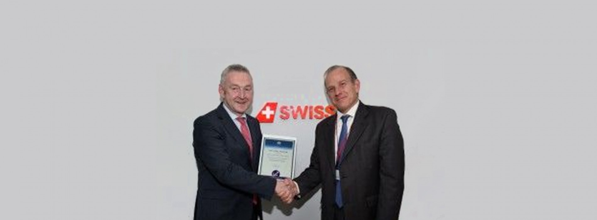 SWISS earns IATA Fast Travel Platinum Award for its self-service facilities