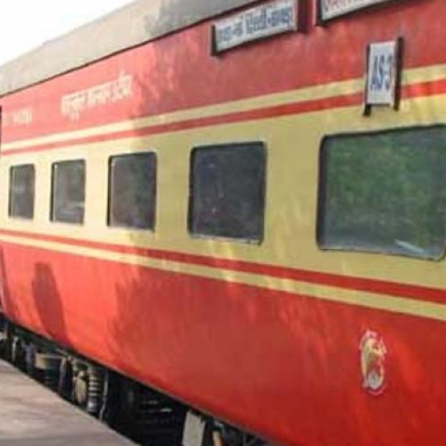 Rajdhani rides could be 30% faster, travel from Delhi to Mumbai in 12 hours