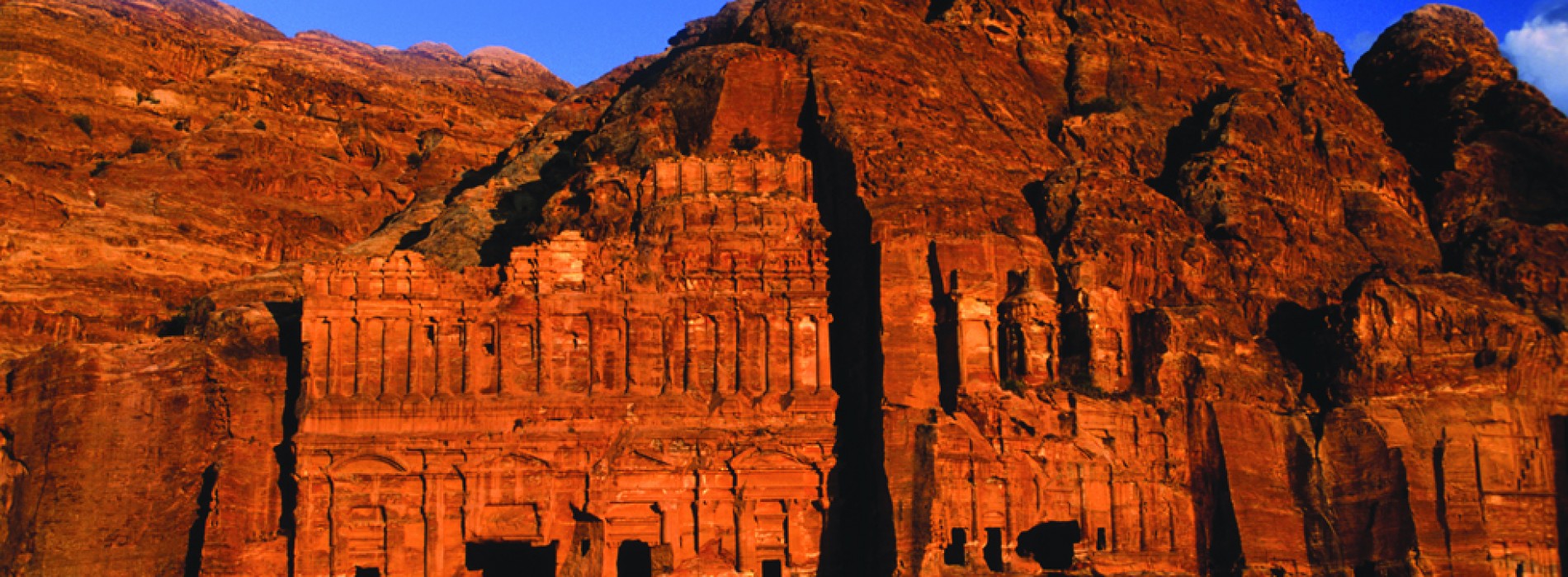 A Destination Wedding in Jordan will get you a Luxury Honeymoon of 7 Nights sponsored by Jordan Tourism Board!