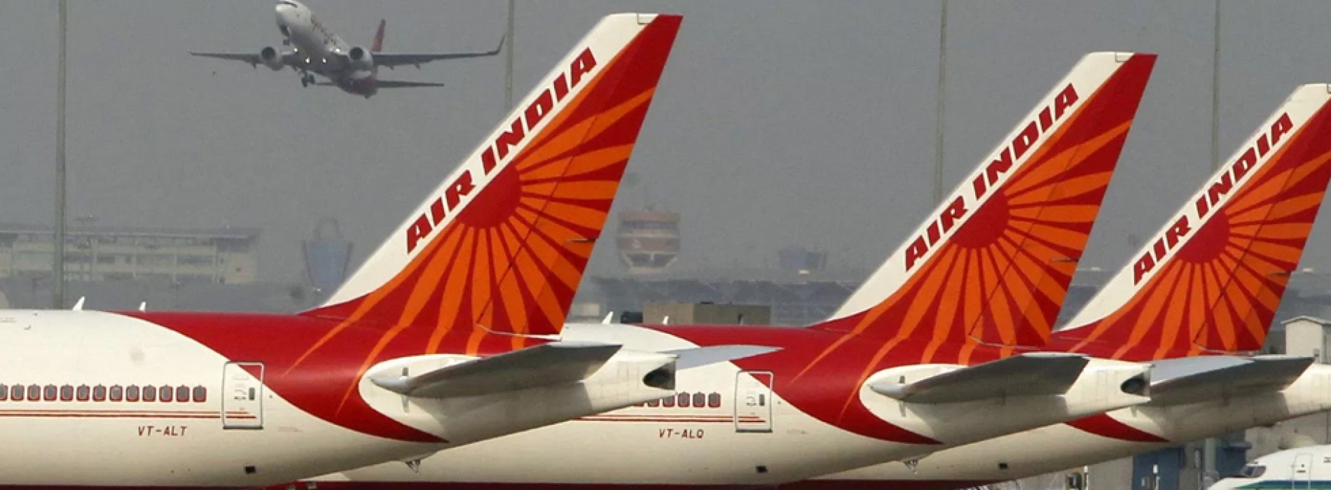 Air India sale: Govt invites bids to appoint banks and lawyers to oversee disinvestment