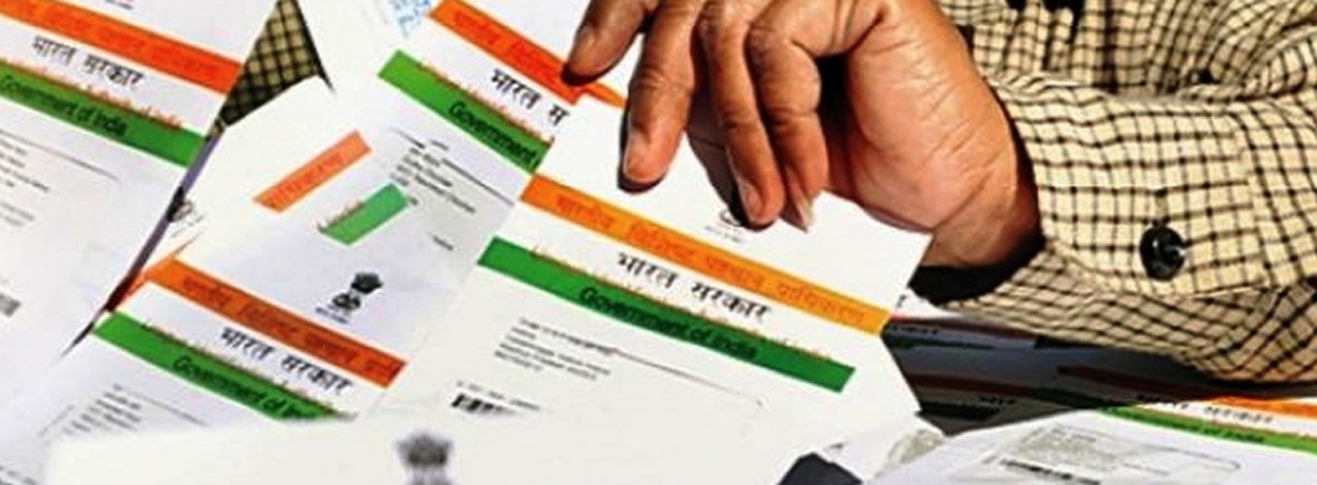 Aadhaar and other government IDs compulsory to book domestic flights soon