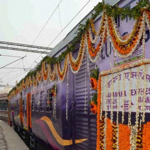 PM Modi flagged off Mahamana Express from Varanasi