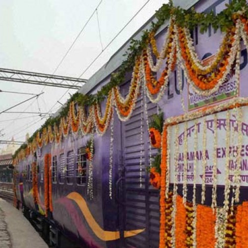 PM Modi flagged off Mahamana Express from Varanasi