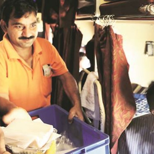 IRCTC to offer ready-to-eat food soon to passengers