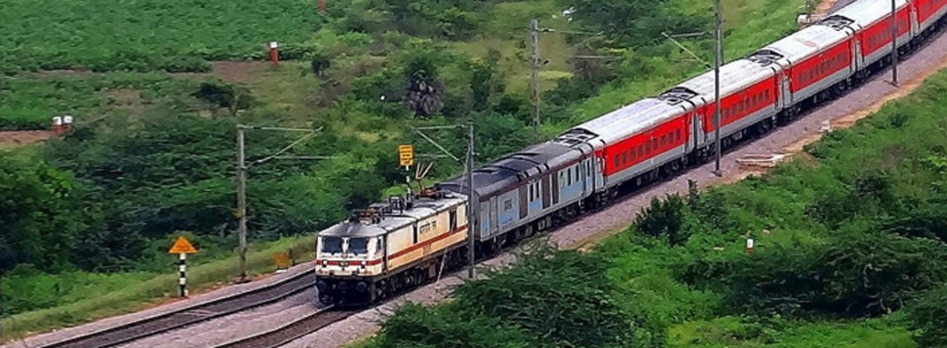 Rajdhani and Shatabdi passengers to get SMS if train late by over an hour