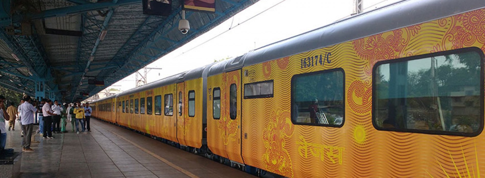 Travel from New Delhi to Chandigarh through Tejas Express now