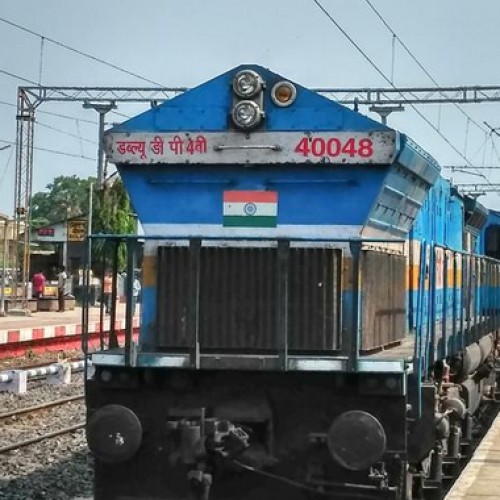 Eastern Railway recreates first journey of electric train