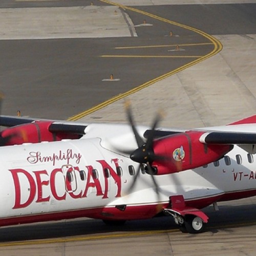 Air Deccan takes wings again, flies to Jalgaon