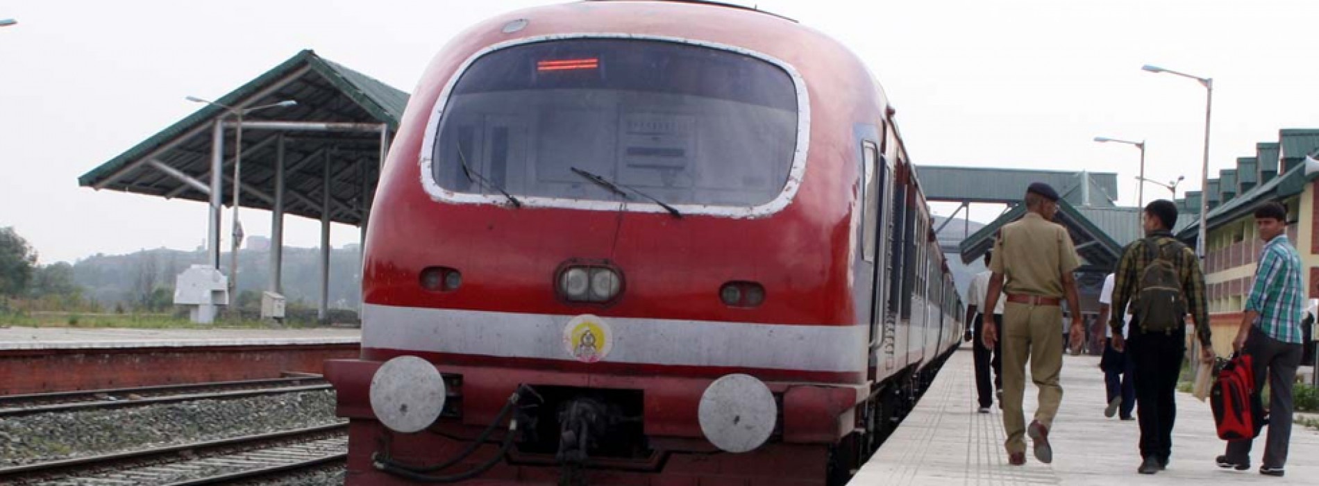 Rail service suspended again in Kashmir for security reasons