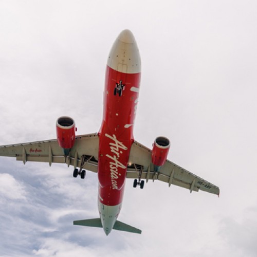 AirAsia India says no plans to look at Air India stake