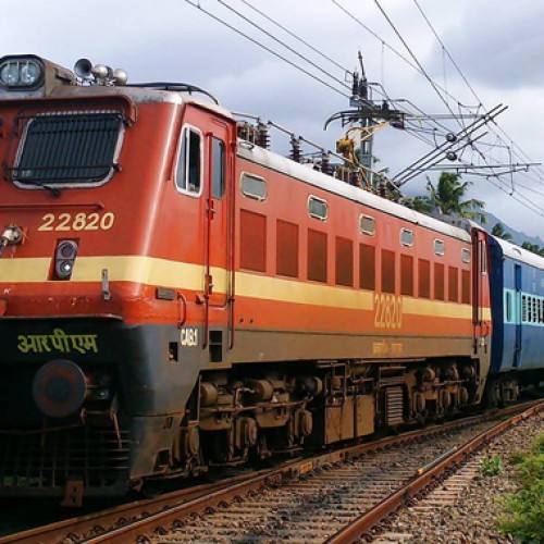 Railways targets 100% Wi-Fi enabled stations across India by 2019 at cost of Rs. 700 crore