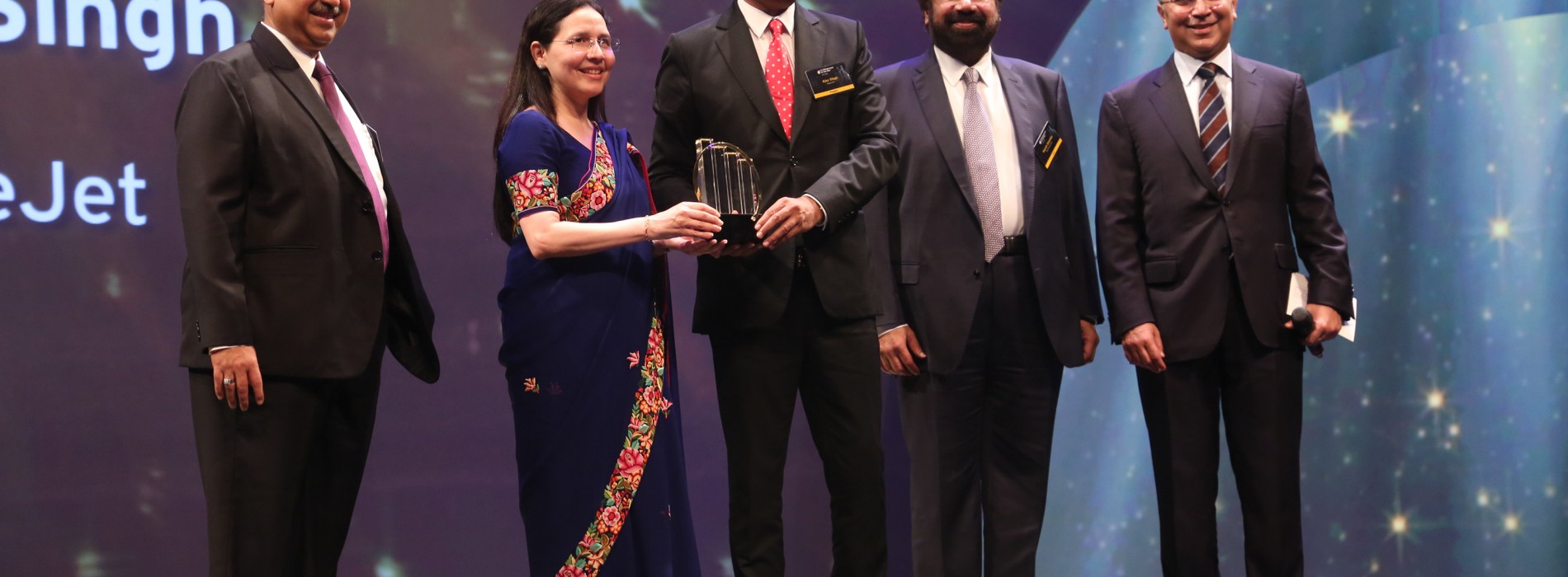 SpiceJet CMD Ajay Singh awarded ‘EY Entrepreneur of the year 2017 for Business Transformation’