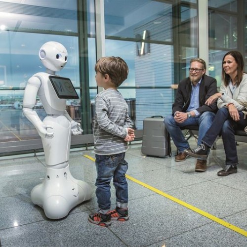 Munich Airport and Lufthansa start testing of humanoid robot in Terminal 2