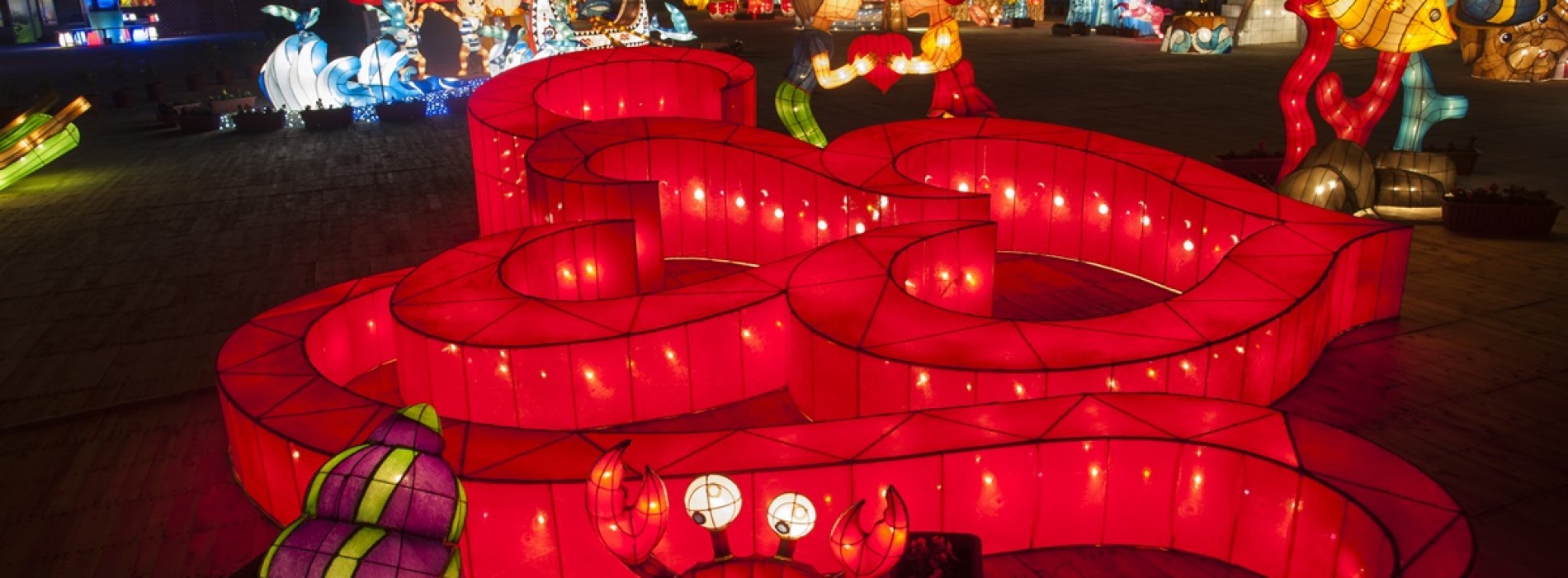 Taiwan celebrates its famous Lantern Festival