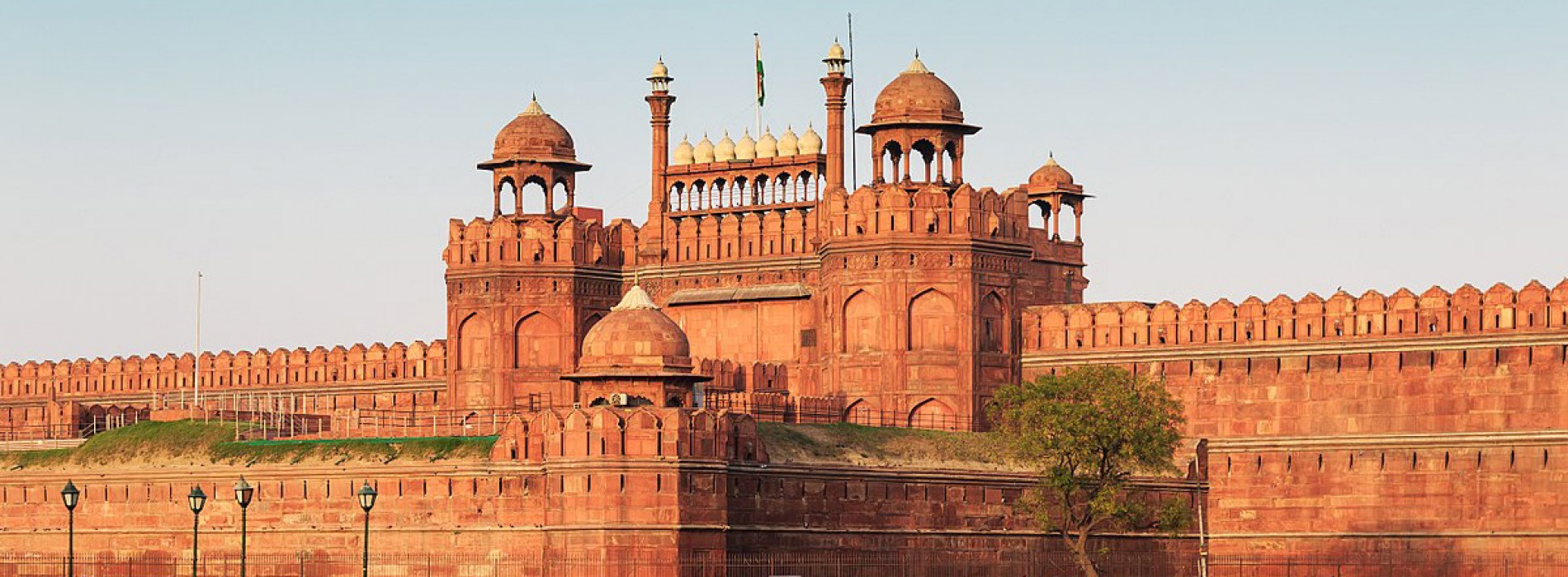 ASI unearths hidden underground chamber in Red Fort