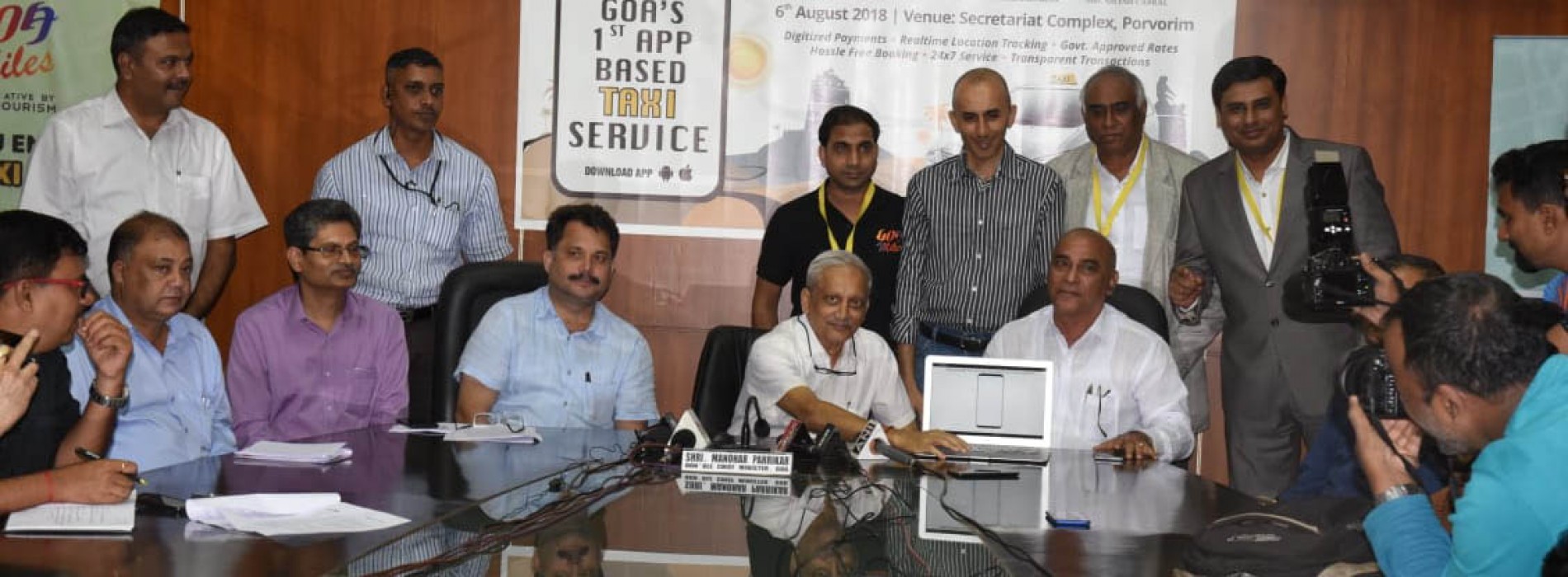 Goa CM launches GTDC’s Taxi App ‘Goamiles’