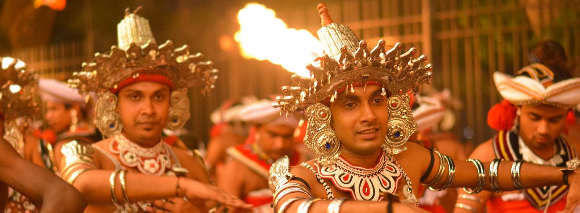 Experience the Kandy Esala Perahera with Cinnamon Citadel Kandy