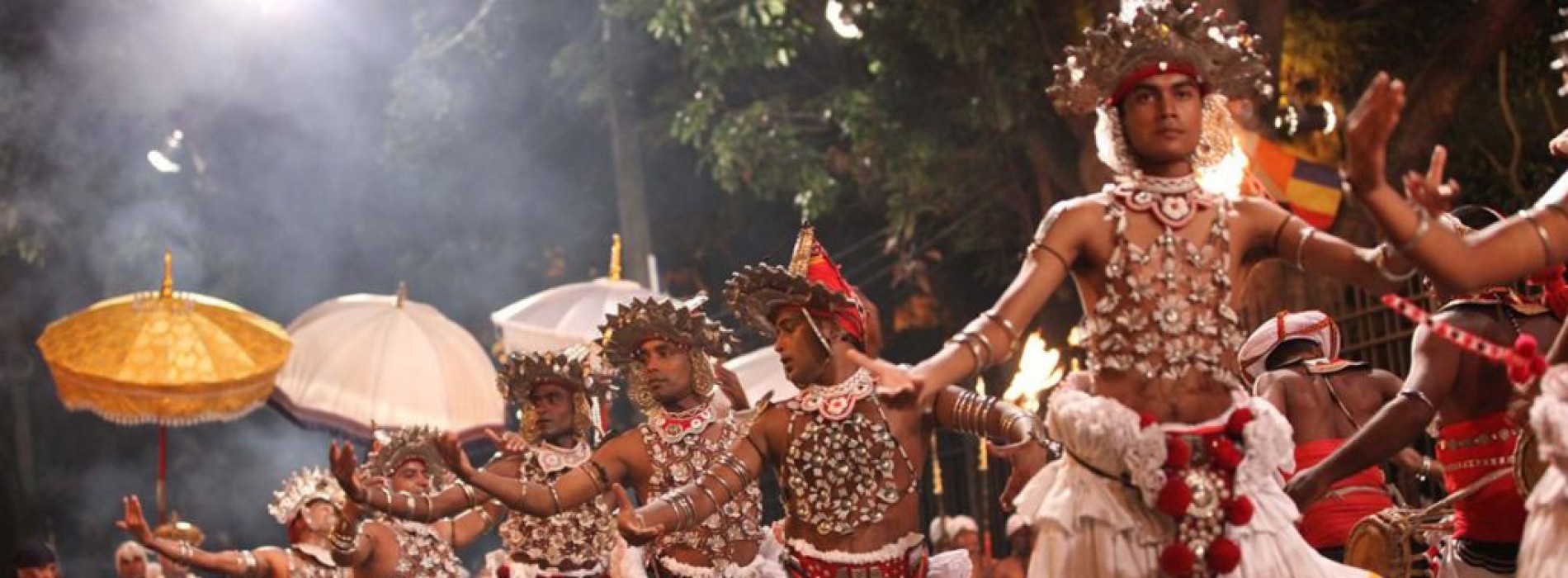 Experience the Kandy Esala Perahera with Cinnamon Citadel Kandy