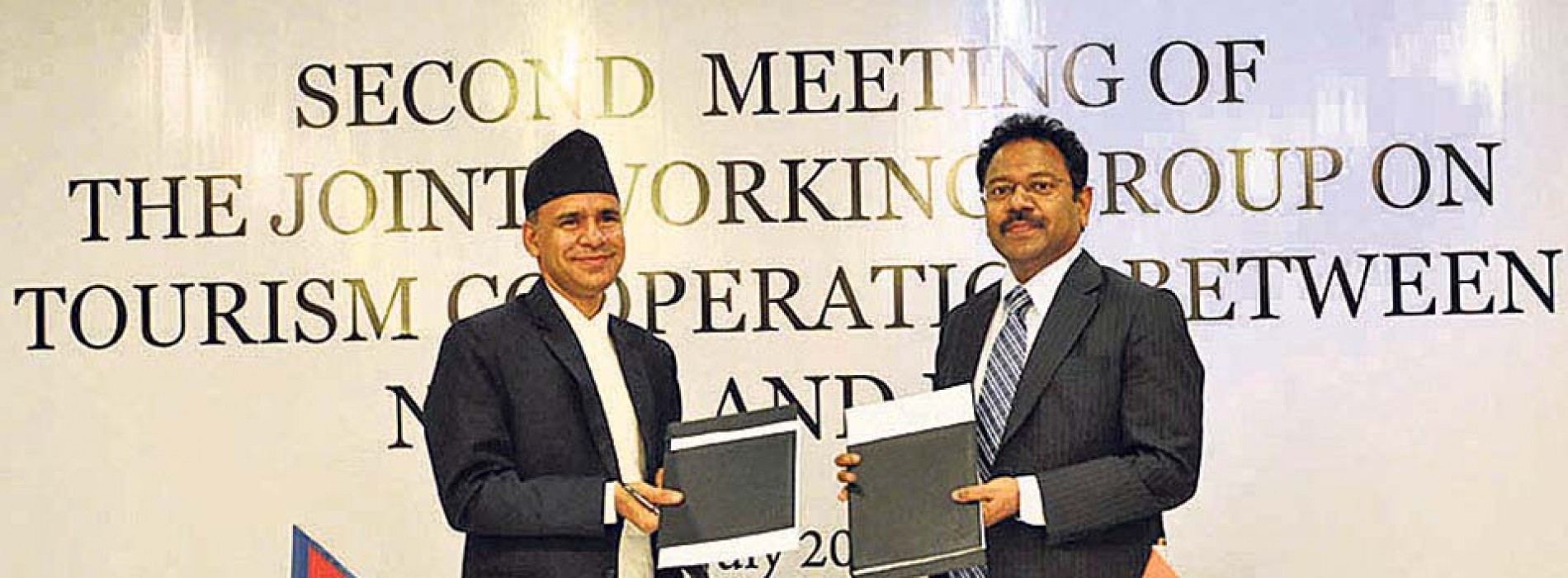 India, Nepal to set up a joint forum to promote tourism