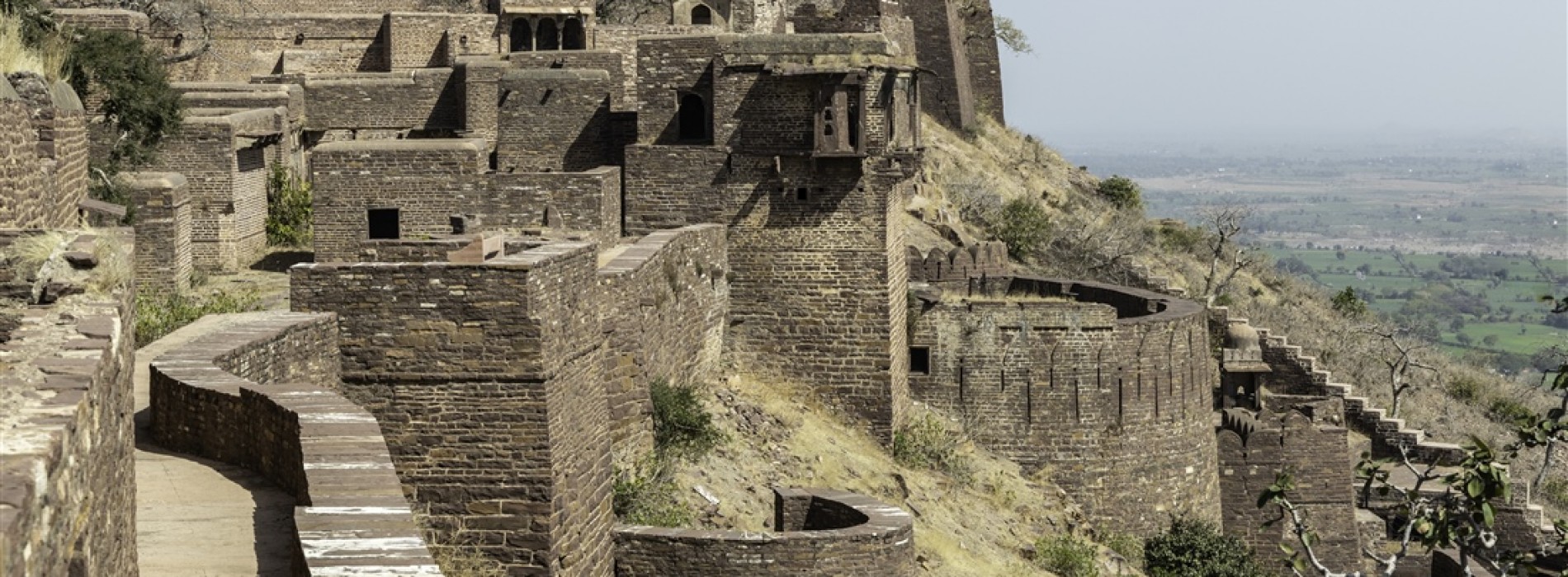 Narwar Fort reminds the story of Nal and Damyanti